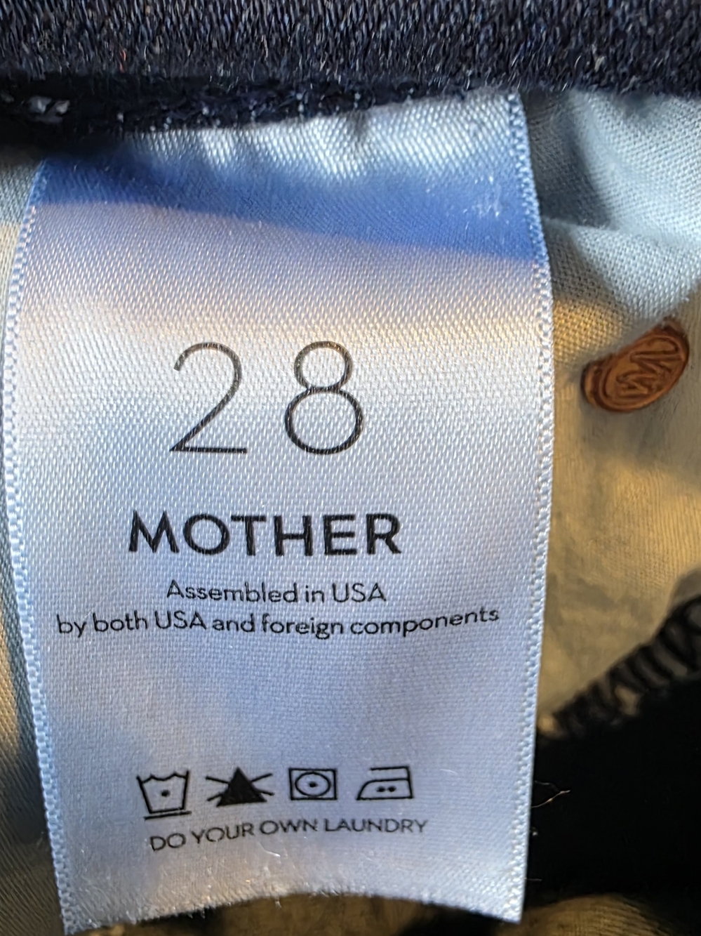 MOTHER The Dazzler Ankle Jeans in Dark Blue - Picture 5 of 6